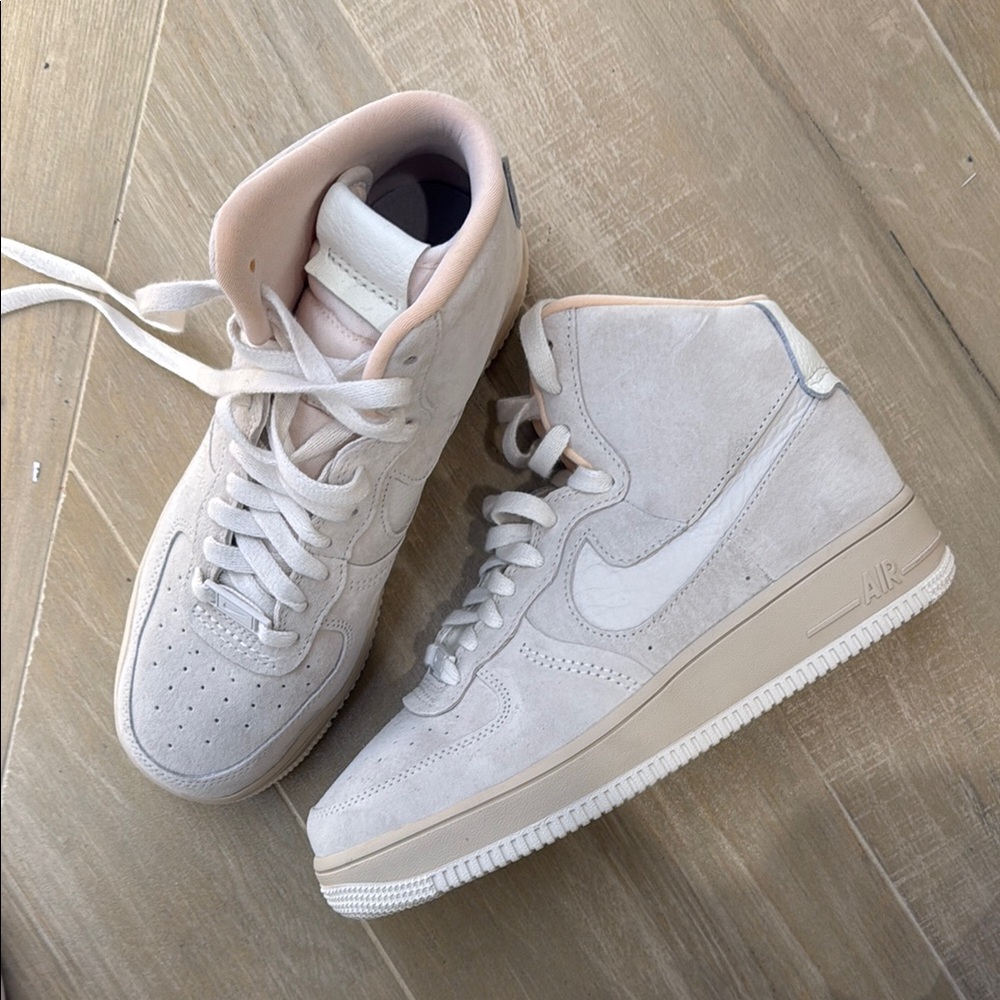 Nike Air Force 1 Suede High Top Sneakers - Cream
